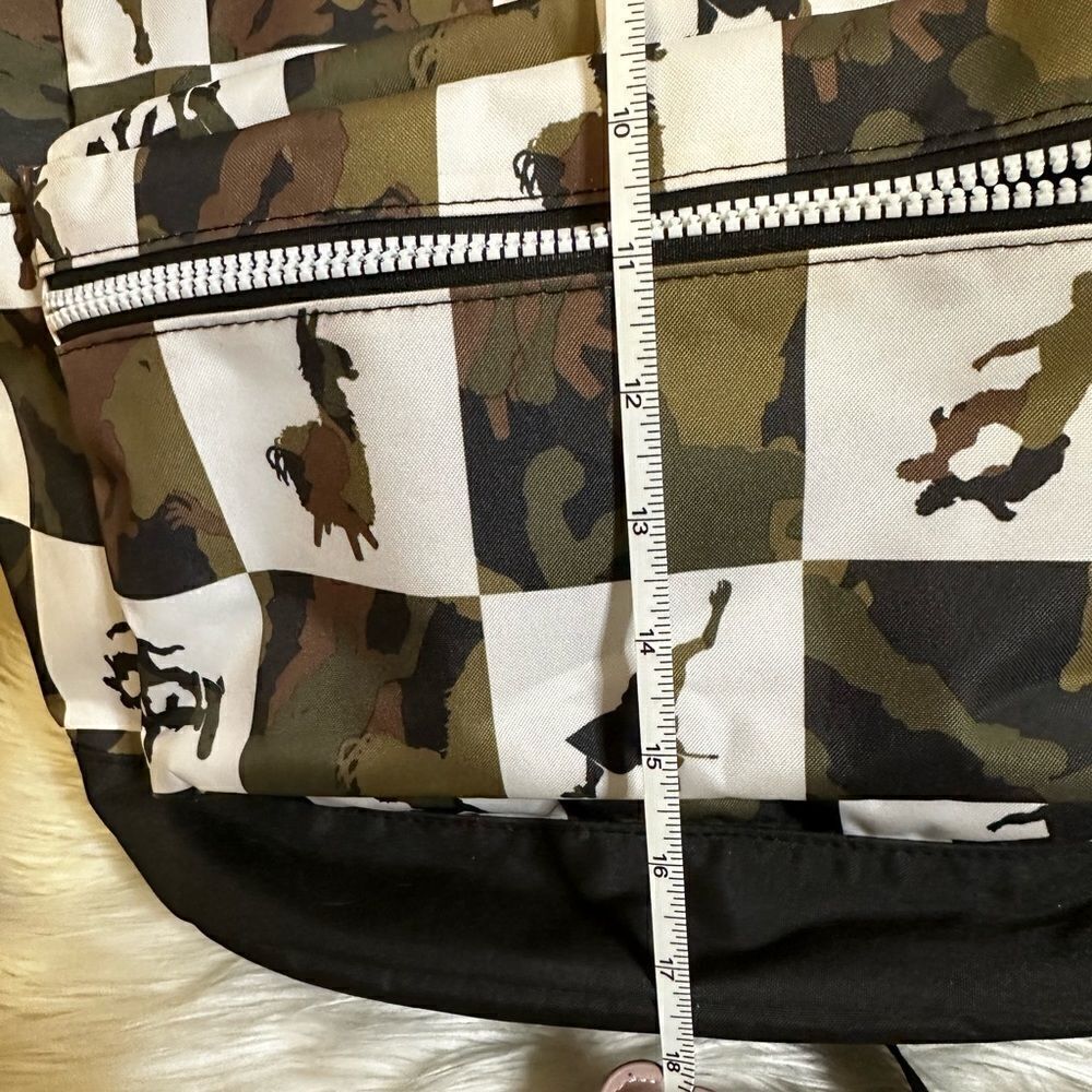 Fortnite EUC black, white, army green checked  backpack no flaws - Picture 8 of 12